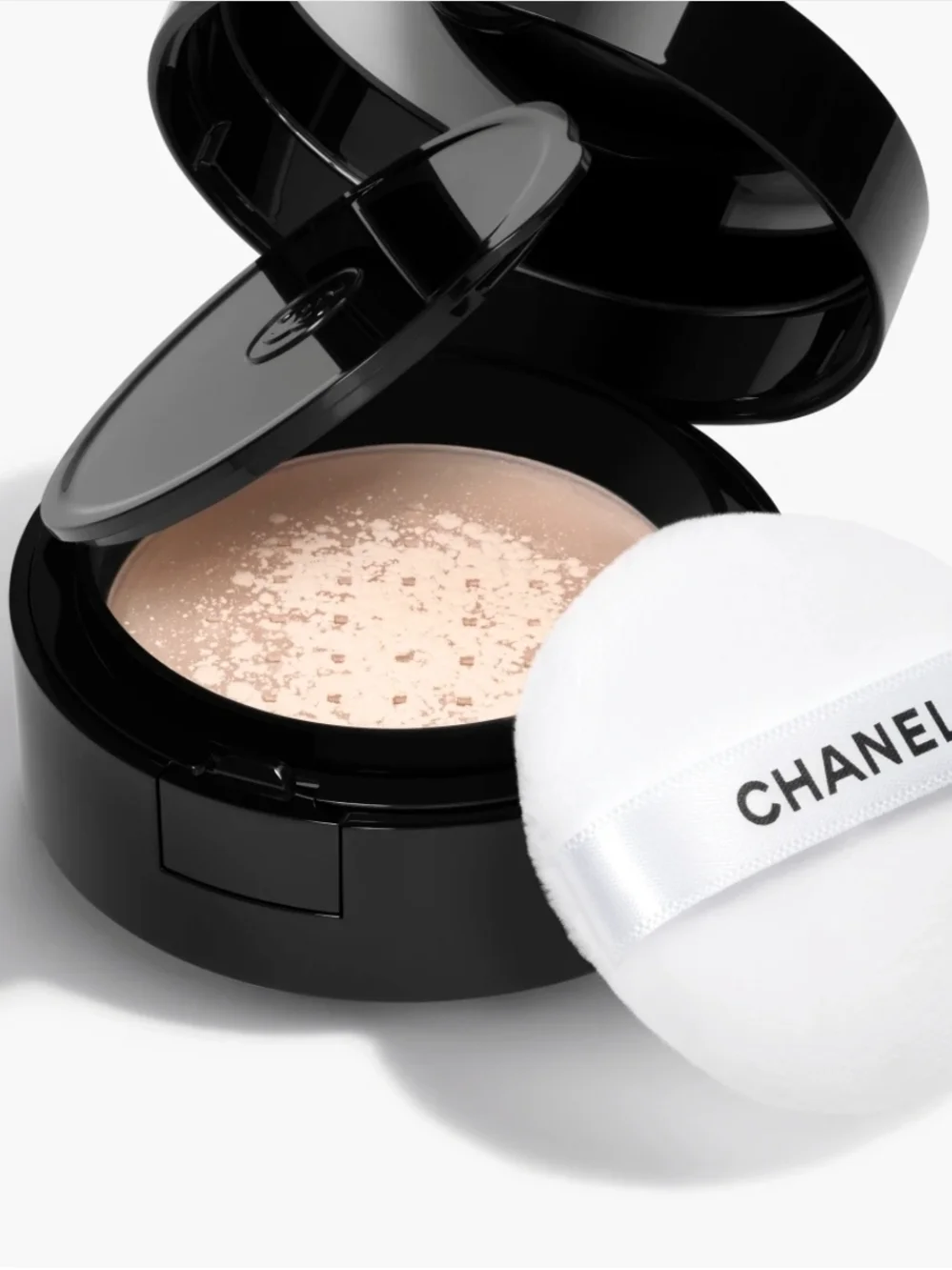 NEW~CHANEL POUDRE UNIVERSELLE LIBRE Natural Finish Loose Powder On-the-Go Format